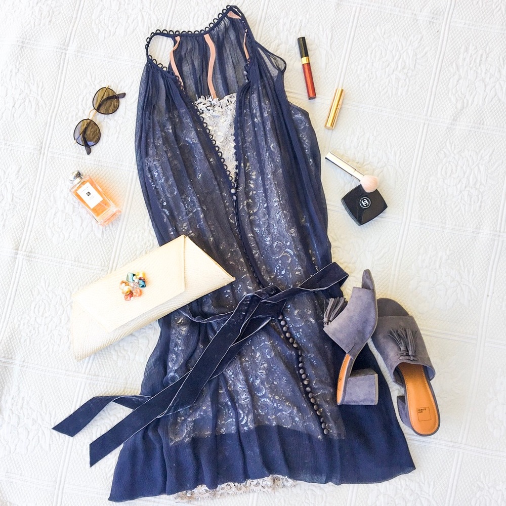 BCBGMAXAZRIA Lace Chiffon Dress Blue Gray silver